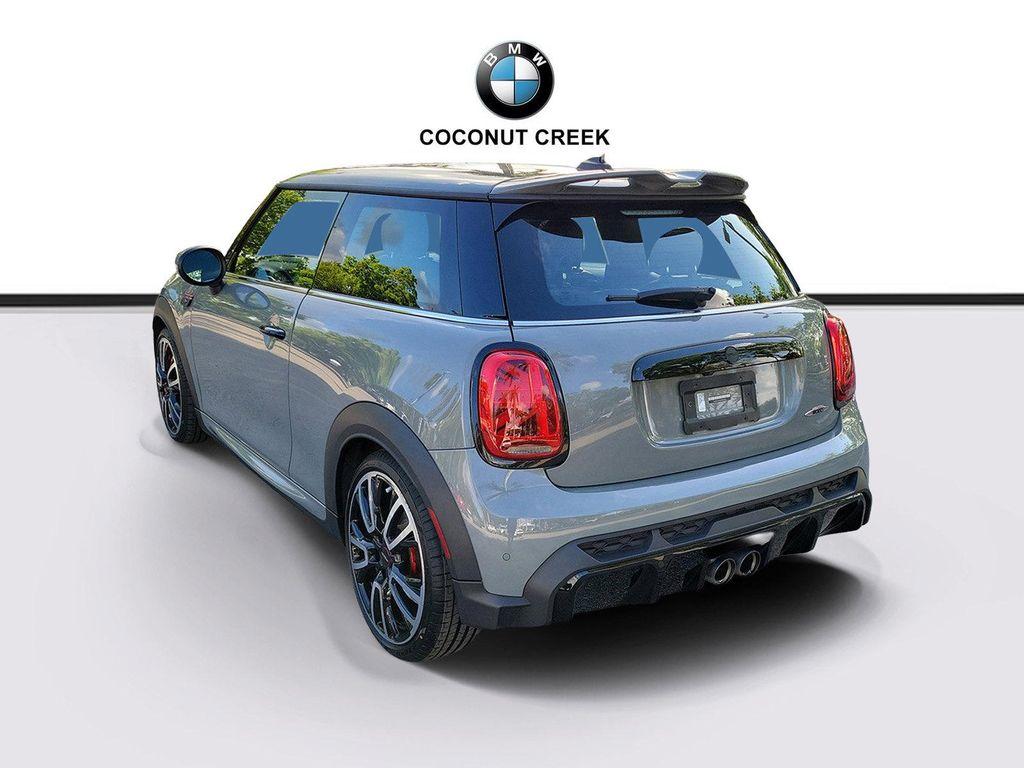 used 2022 MINI Hardtop car, priced at $32,480