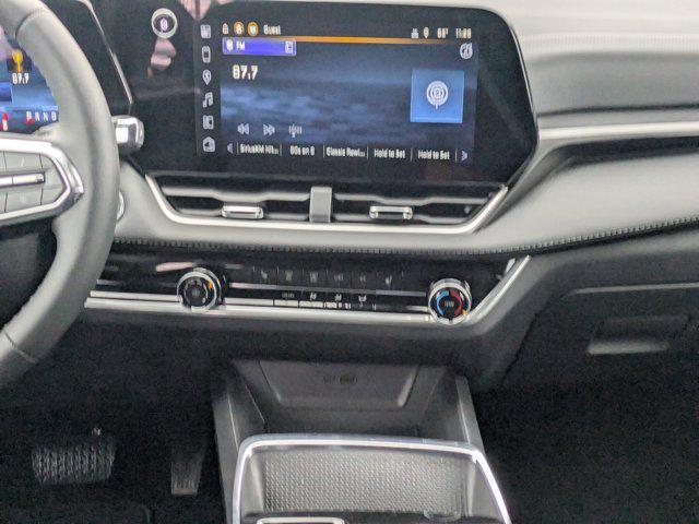 new 2026 Chevrolet Equinox car, priced at $31,440