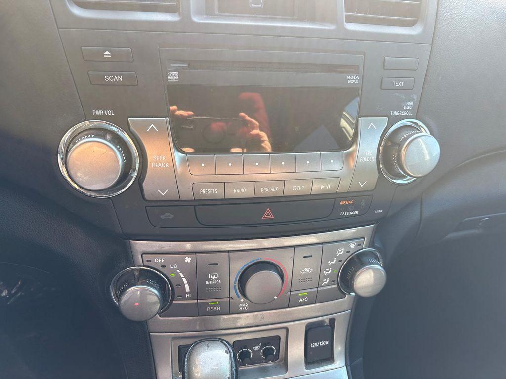 used 2012 Toyota Highlander car, priced at $13,999