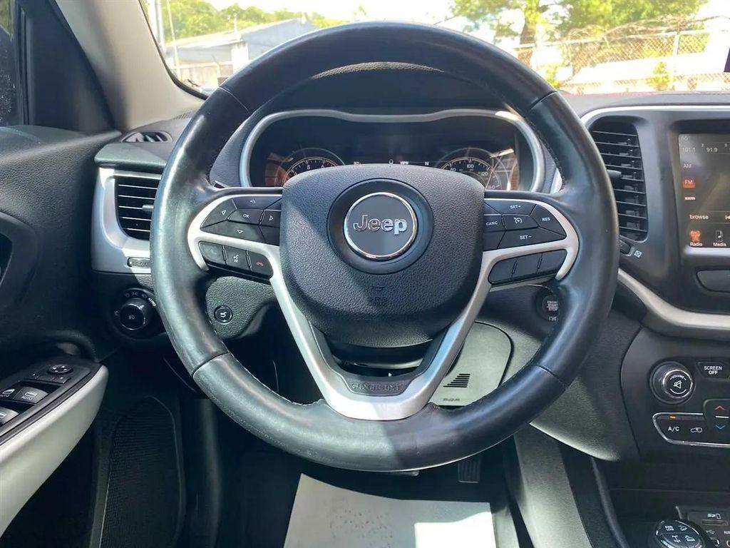 used 2018 Jeep Cherokee car, priced at $17,968