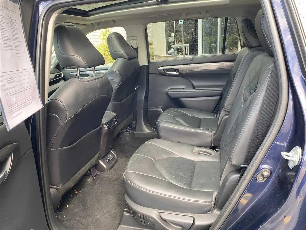 used 2020 Toyota Highlander car, priced at $32,549
