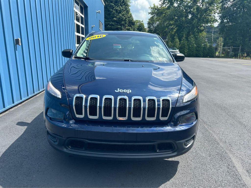 used 2016 Jeep Cherokee car, priced at $11,987