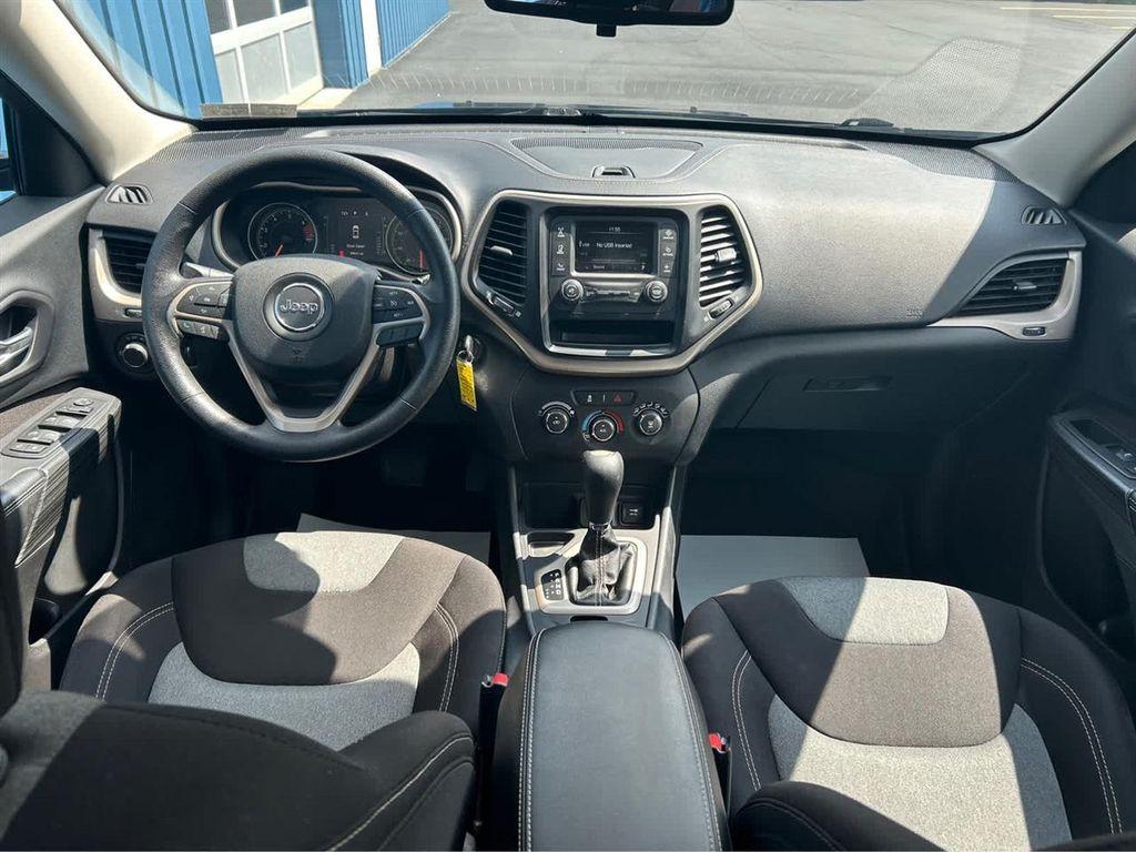 used 2016 Jeep Cherokee car, priced at $11,987