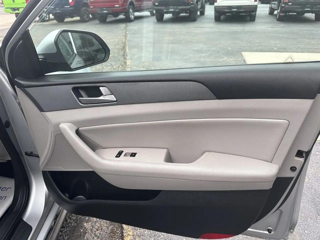 used 2017 Hyundai Sonata Hybrid car, priced at $10,988