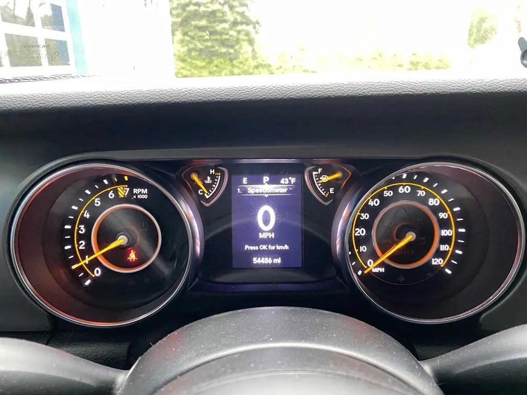 used 2022 Jeep Gladiator car, priced at $29,555