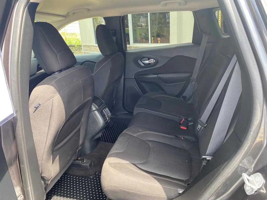 used 2016 Jeep Cherokee car, priced at $11,988