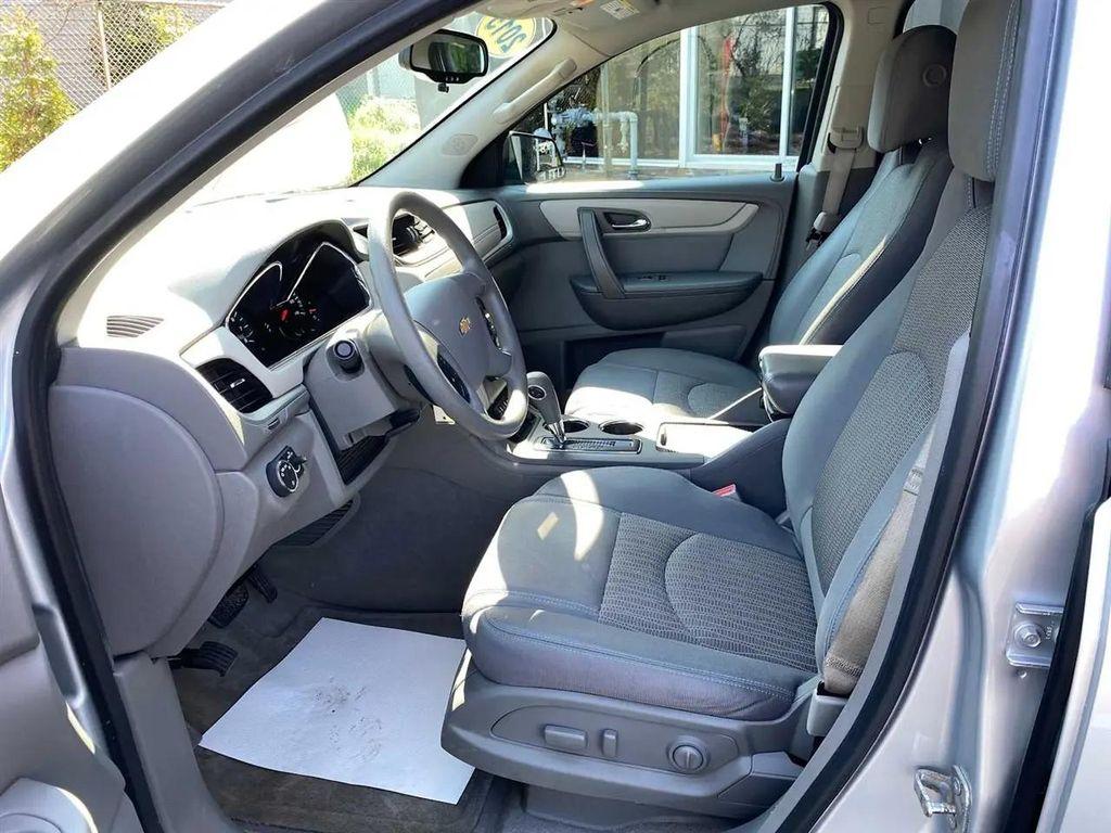 used 2015 Chevrolet Traverse car, priced at $10,991