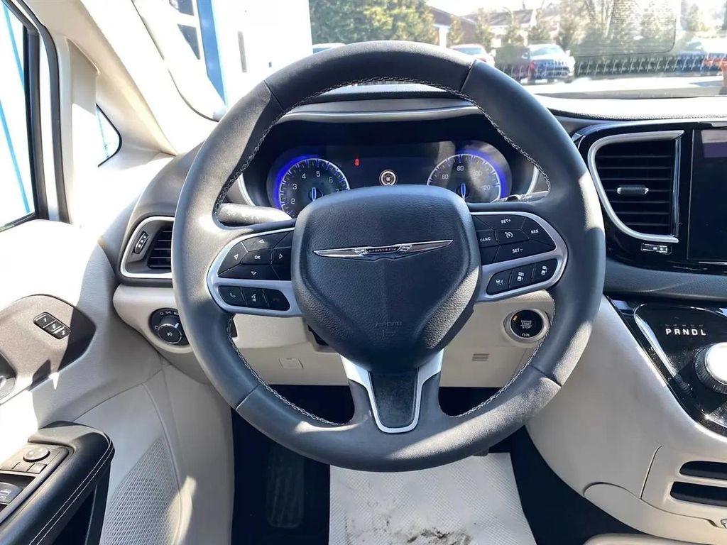 used 2023 Chrysler Pacifica car, priced at $24,989
