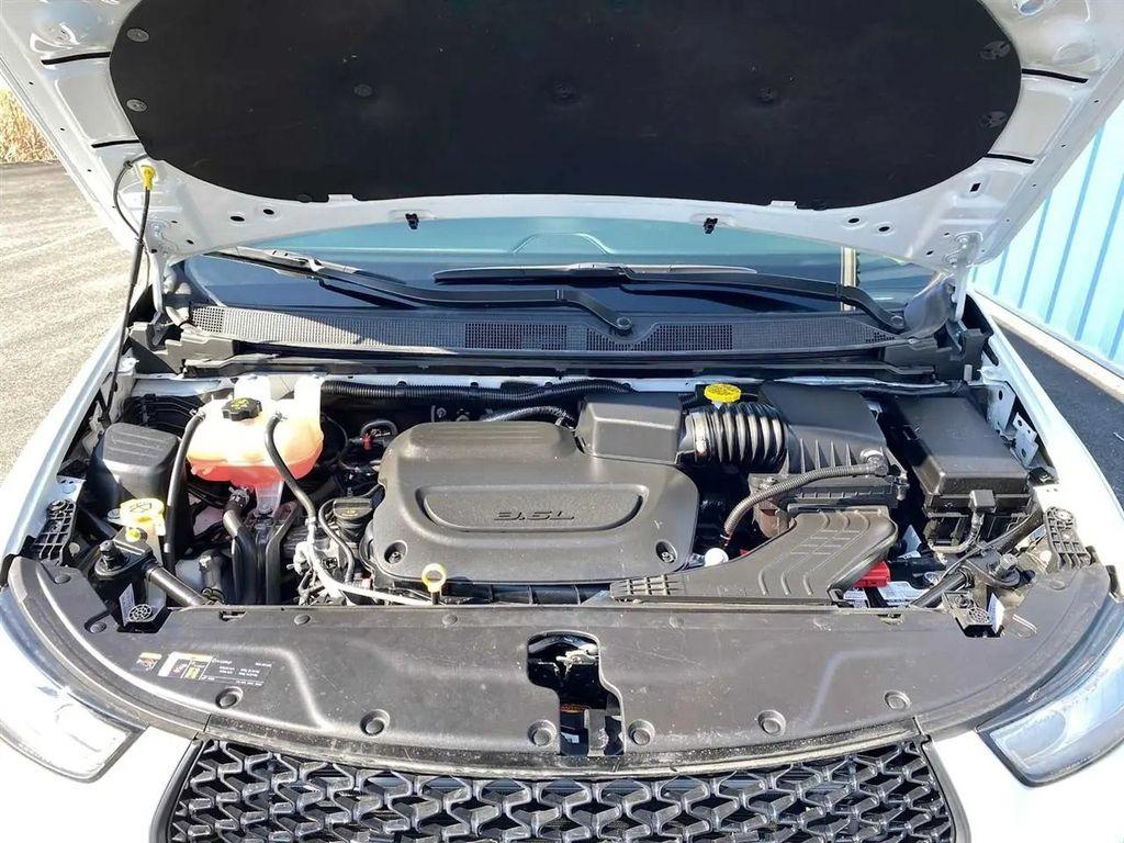 used 2023 Chrysler Pacifica car, priced at $24,989