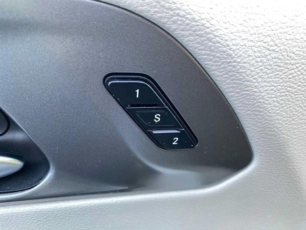 used 2023 Chrysler Pacifica car, priced at $24,989