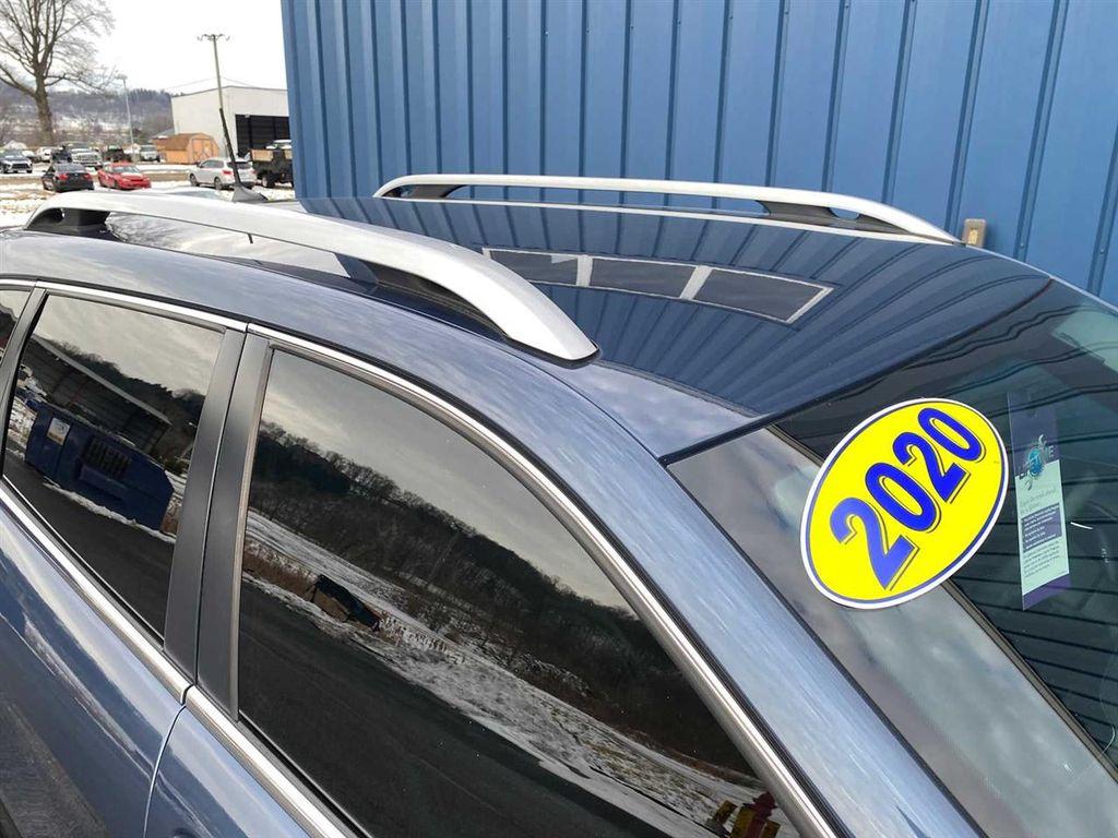 used 2020 Jeep Cherokee car, priced at $18,900