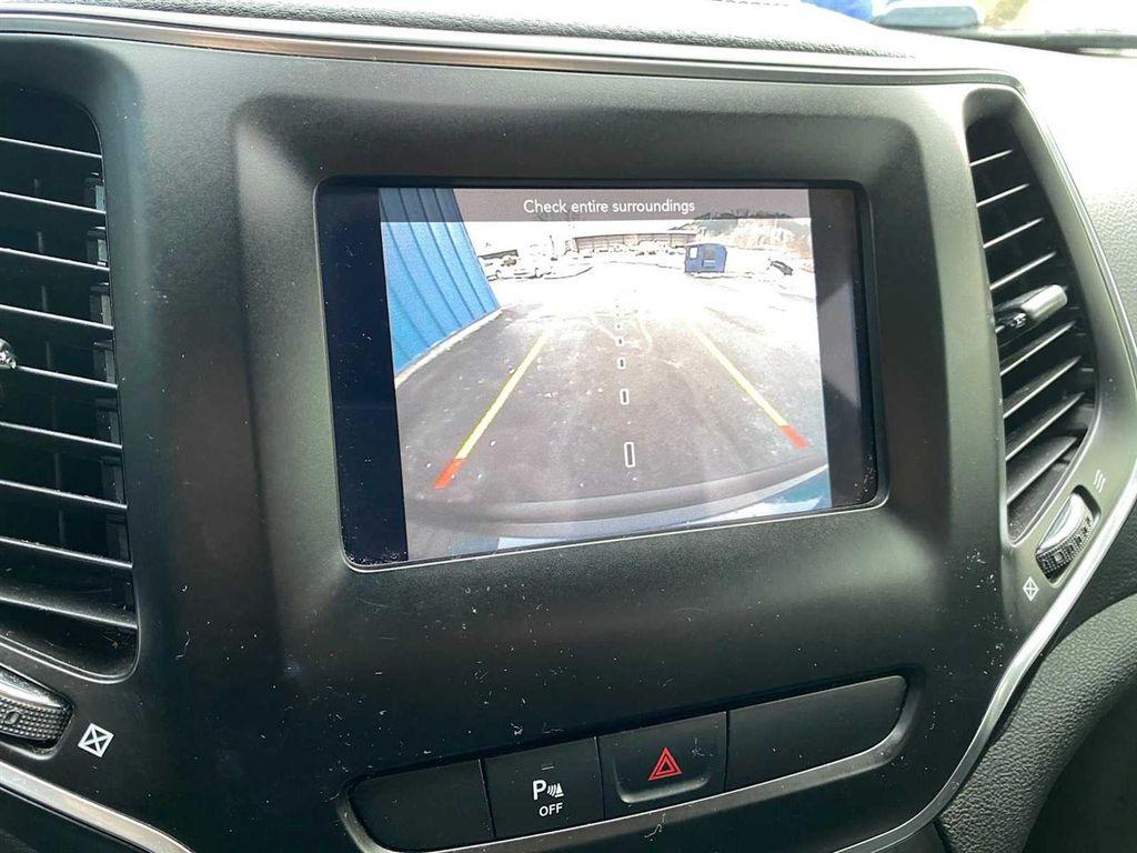 used 2020 Jeep Cherokee car, priced at $18,900