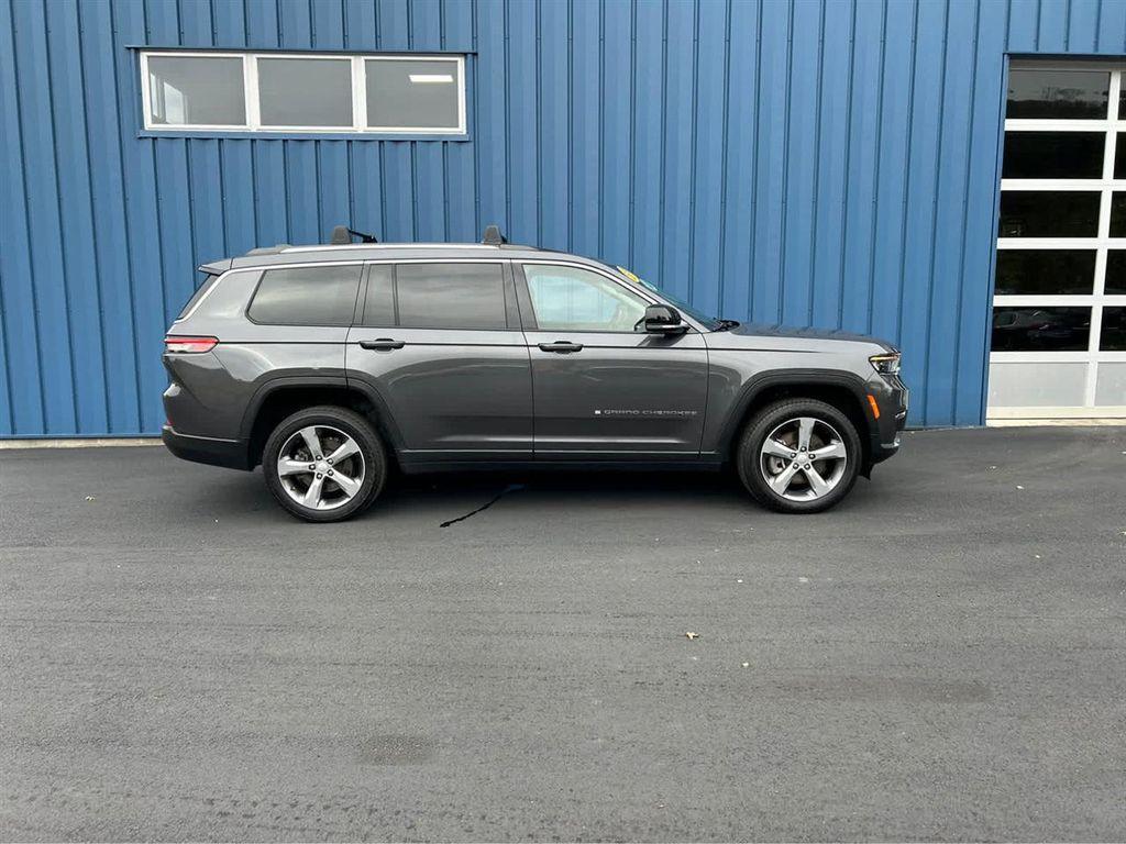 used 2022 Jeep Grand Cherokee L car, priced at $27,774