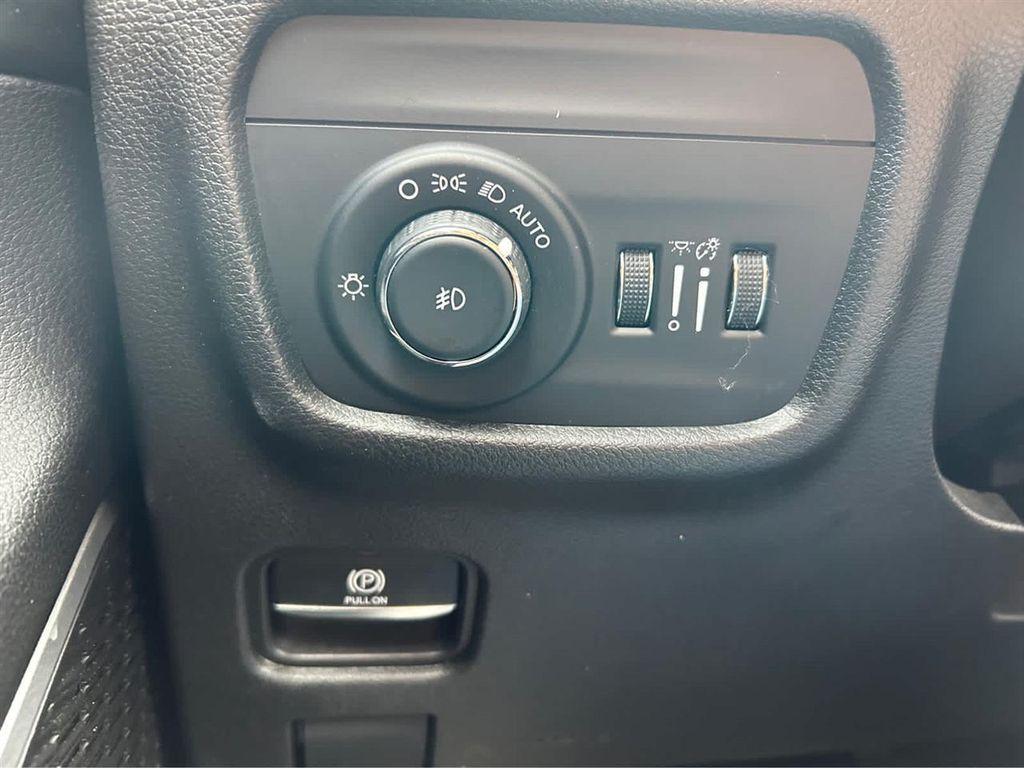 used 2022 Jeep Grand Cherokee L car, priced at $27,774