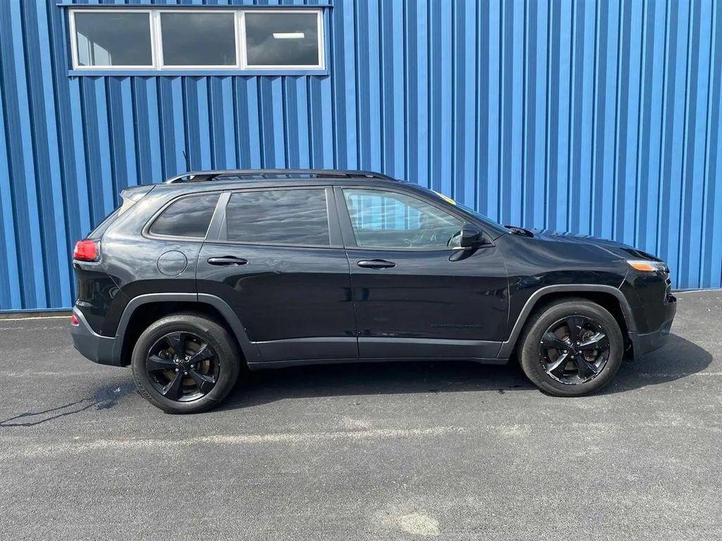 used 2016 Jeep Cherokee car, priced at $11,493