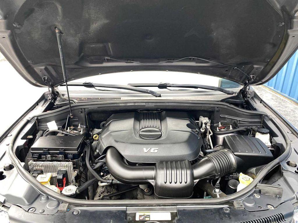 used 2014 Jeep Grand Cherokee car, priced at $9,856