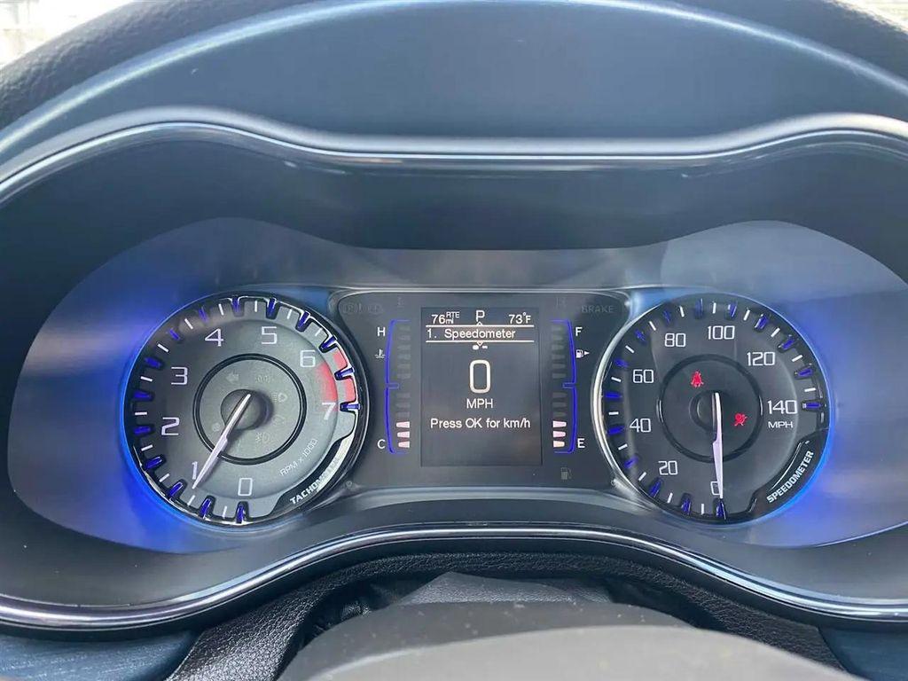 used 2015 Chrysler 200 car