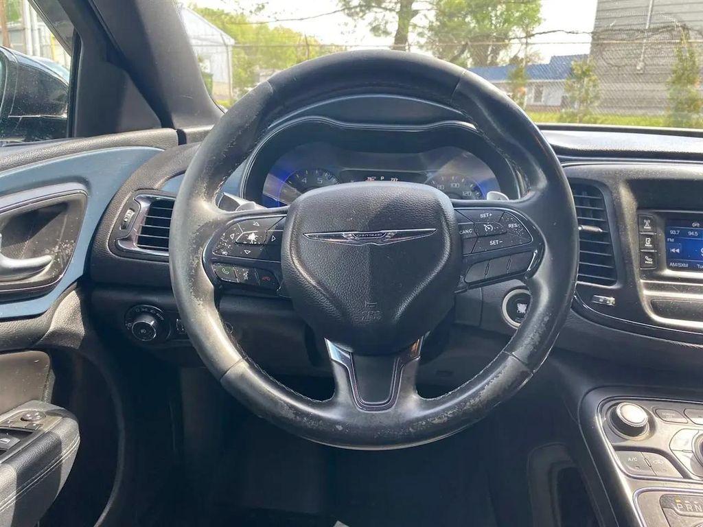 used 2015 Chrysler 200 car
