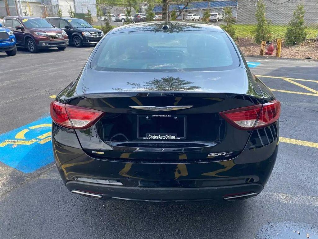 used 2015 Chrysler 200 car