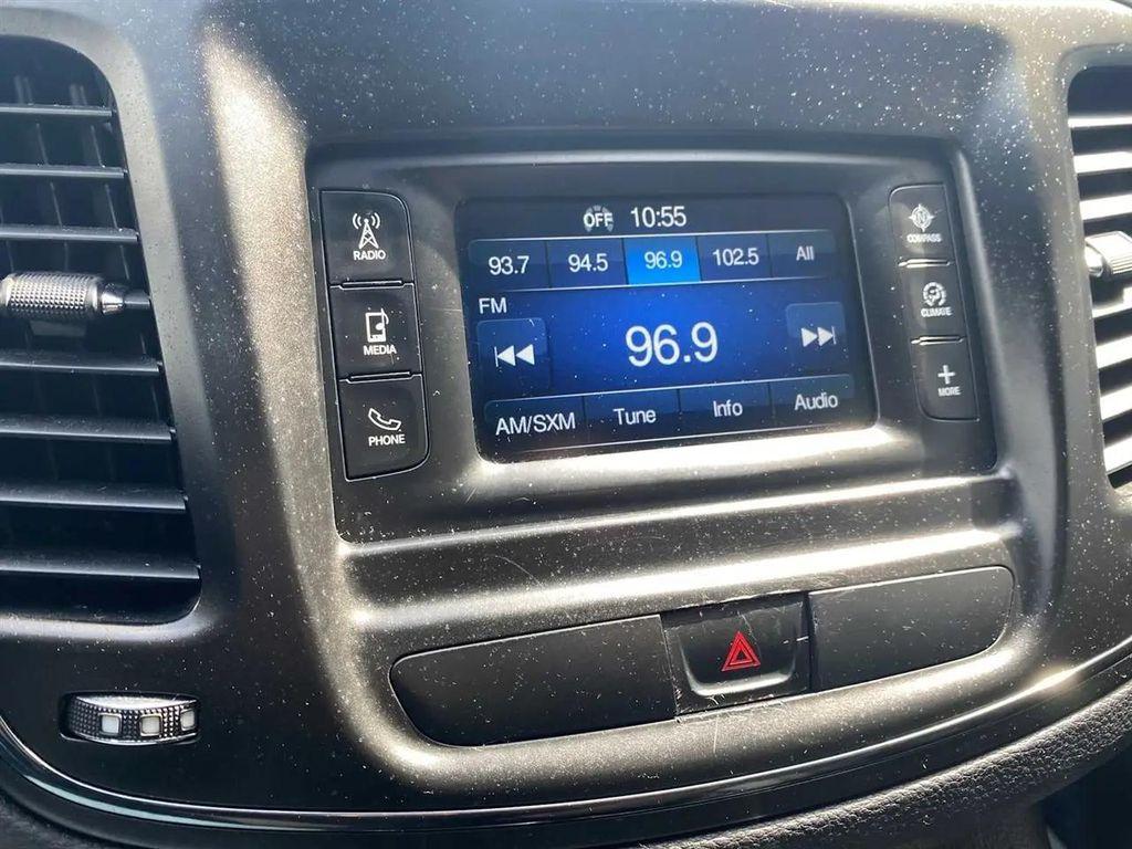 used 2015 Chrysler 200 car