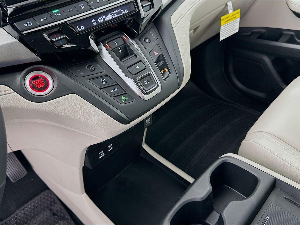 new 2026 Honda Odyssey car, priced at $44,290