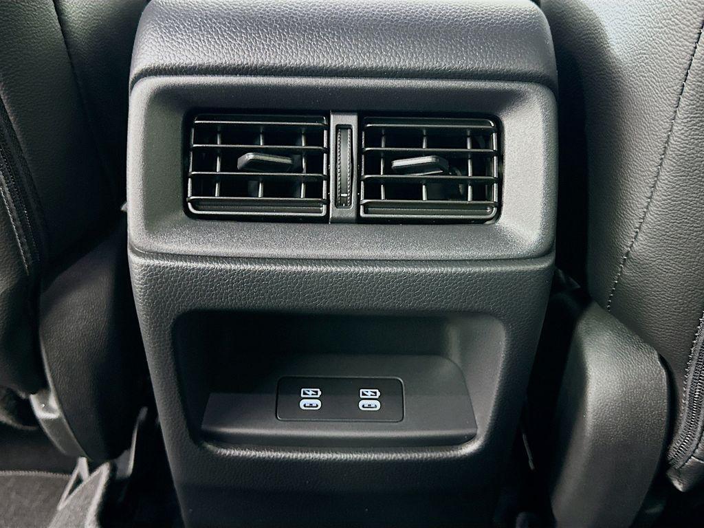 new 2026 Honda CR-V Hybrid car, priced at $40,630