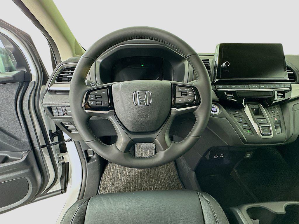 new 2026 Honda Odyssey car, priced at $44,745