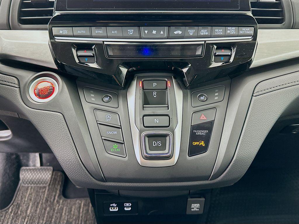 new 2026 Honda Odyssey car, priced at $44,745