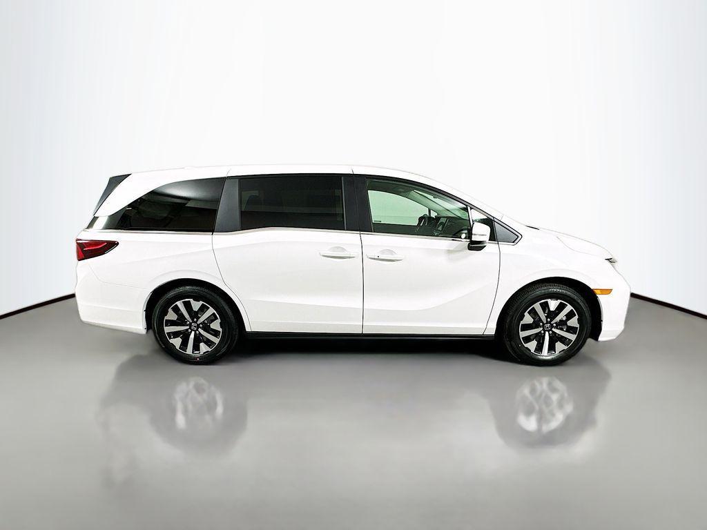 new 2026 Honda Odyssey car, priced at $44,745