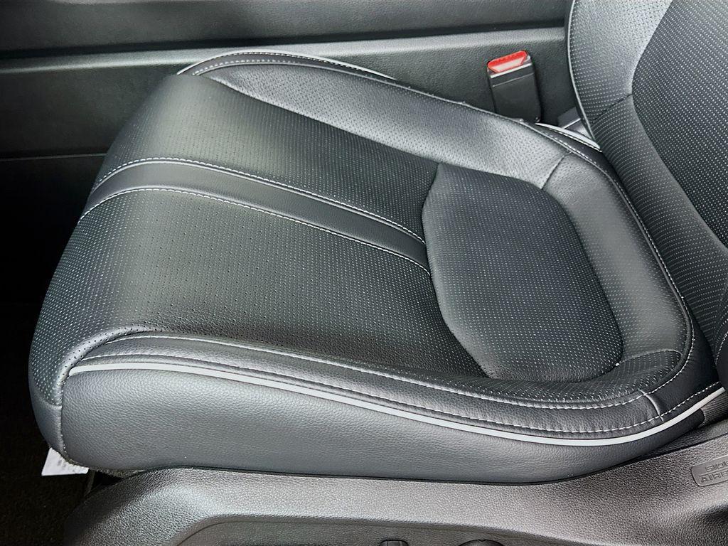 used 2023 Honda Pilot car, priced at $42,300