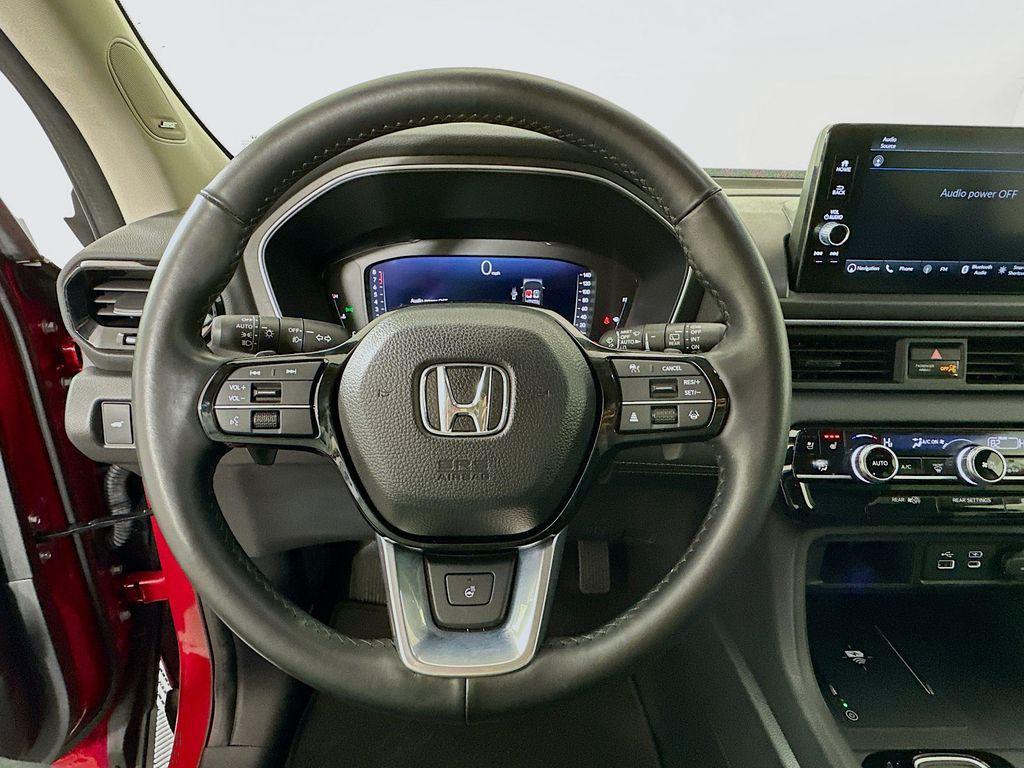 used 2023 Honda Pilot car, priced at $42,300