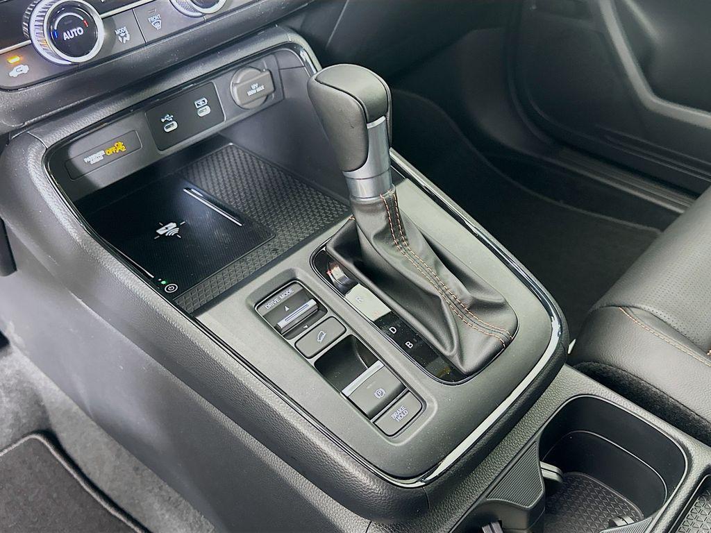 new 2026 Honda CR-V Hybrid car, priced at $40,175