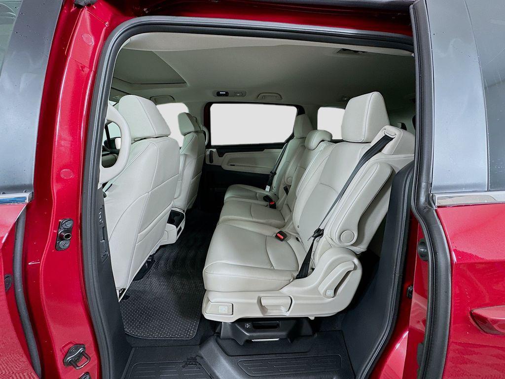 new 2026 Honda Odyssey car, priced at $46,140