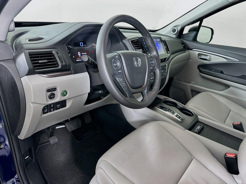 used 2023 Honda Ridgeline car, priced at $32,500