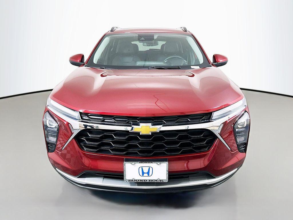 used 2024 Chevrolet Trax car, priced at $19,000