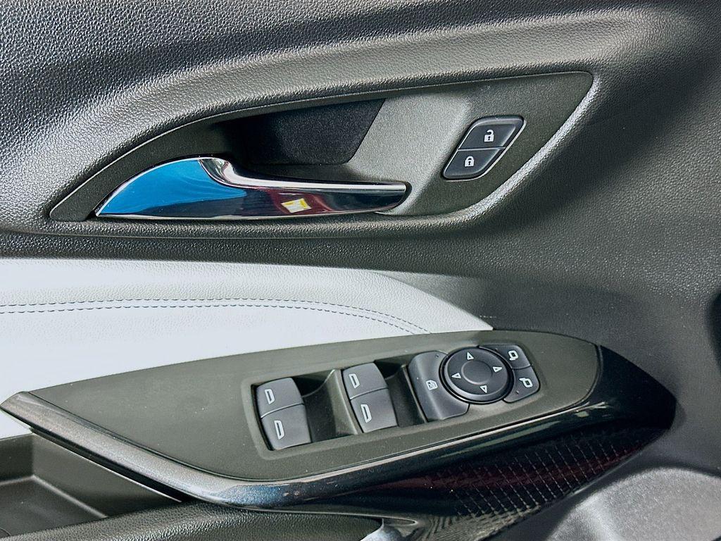 used 2024 Chevrolet Trax car, priced at $19,000