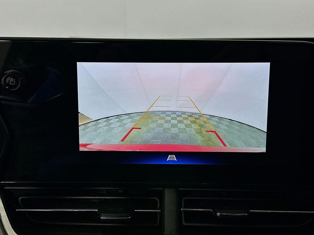 used 2024 Chevrolet Trax car, priced at $19,000