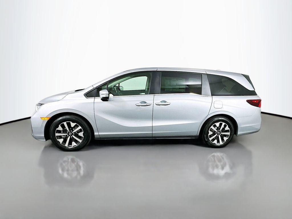 new 2026 Honda Odyssey car, priced at $44,290