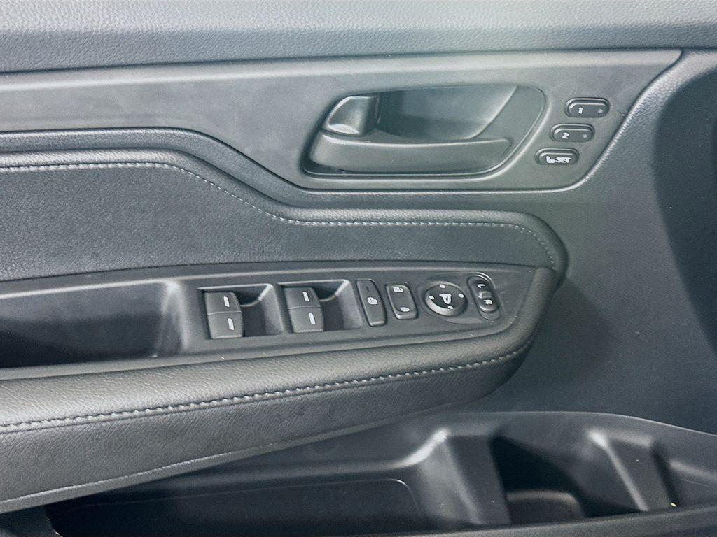 new 2026 Honda Odyssey car, priced at $44,290