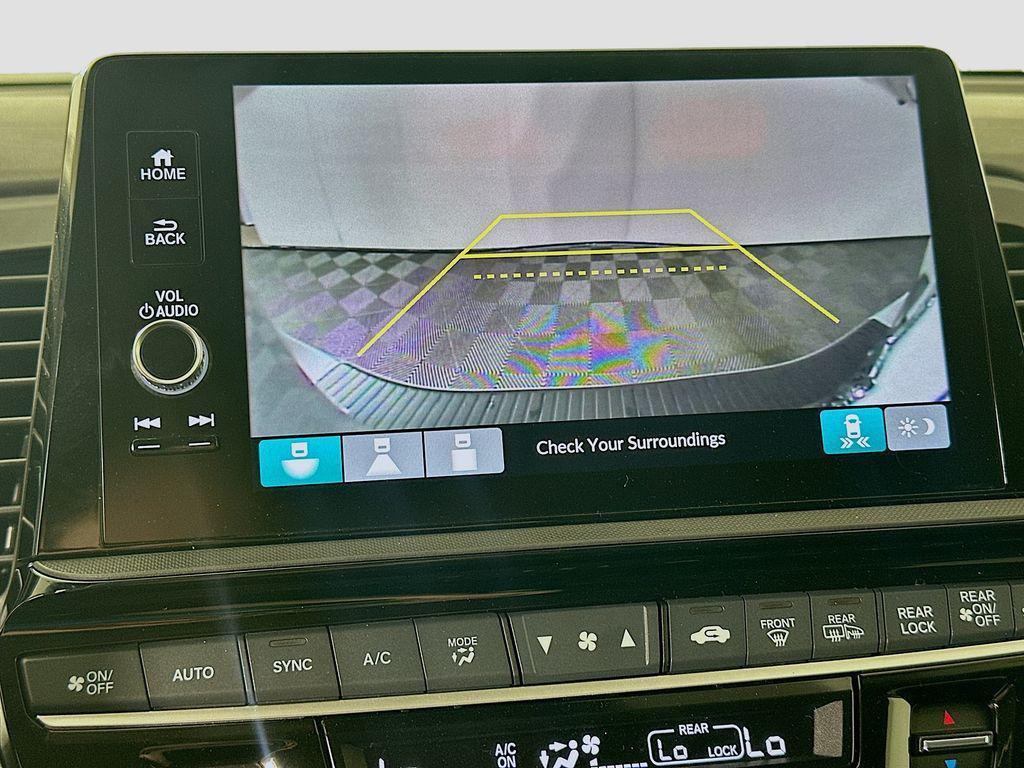 new 2026 Honda Odyssey car, priced at $44,290