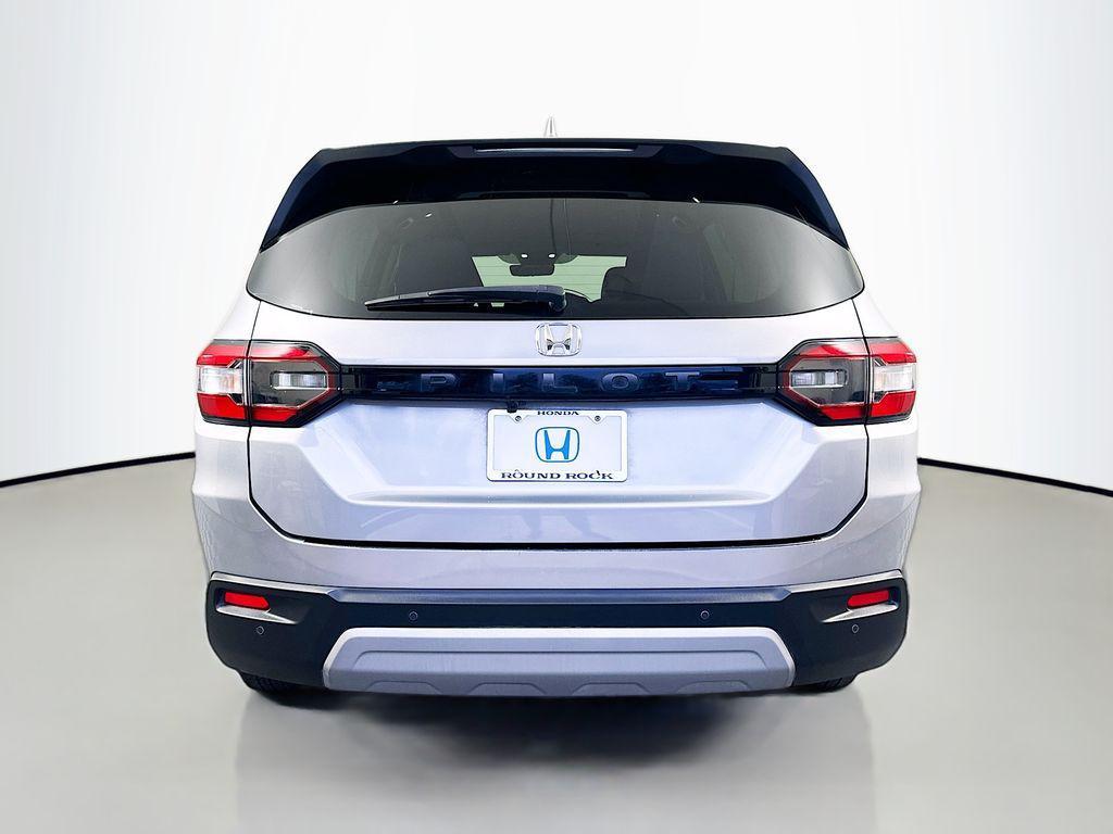 used 2023 Honda Pilot car, priced at $33,100