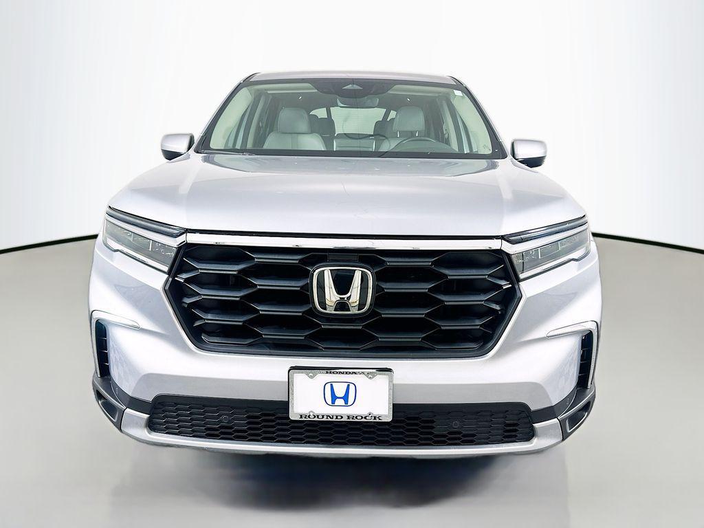 used 2023 Honda Pilot car, priced at $33,100