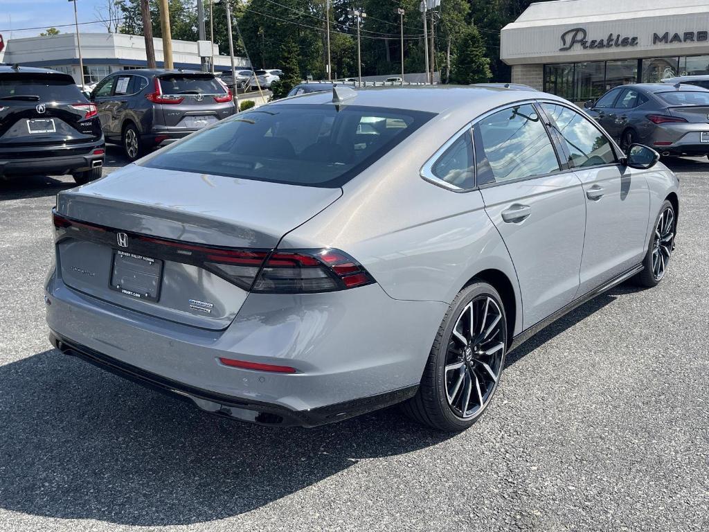 new 2025 Honda Accord Hybrid car, priced at $38,147
