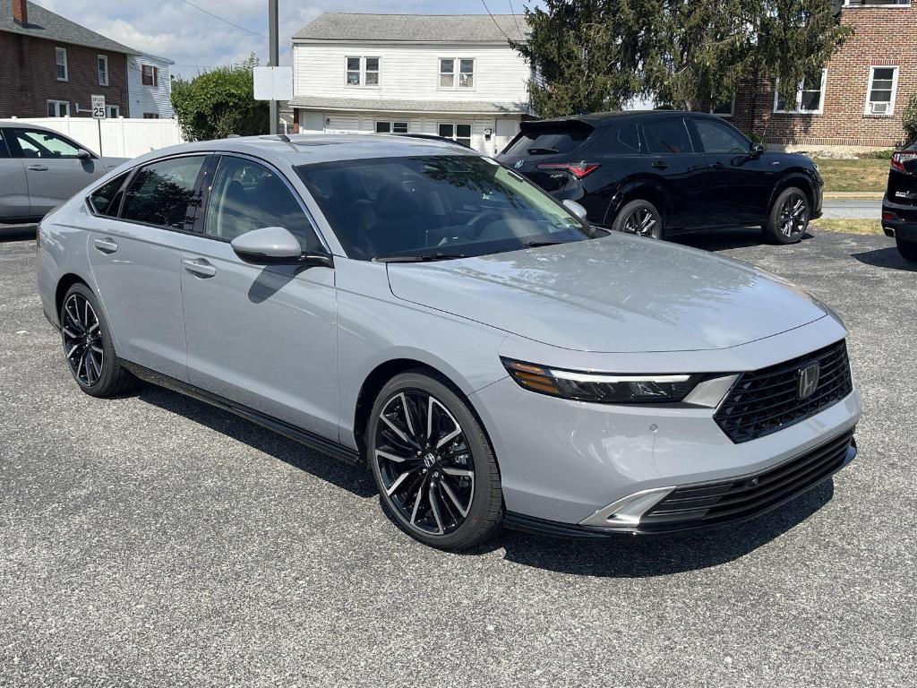 new 2025 Honda Accord Hybrid car, priced at $38,147