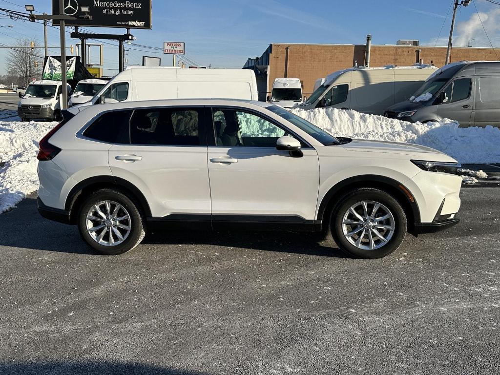 used 2025 Honda CR-V car, priced at $32,995