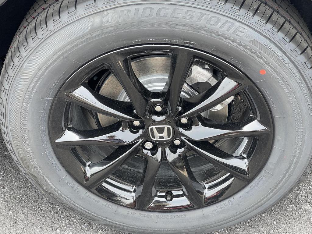 new 2026 Honda CR-V Hybrid car, priced at $41,675