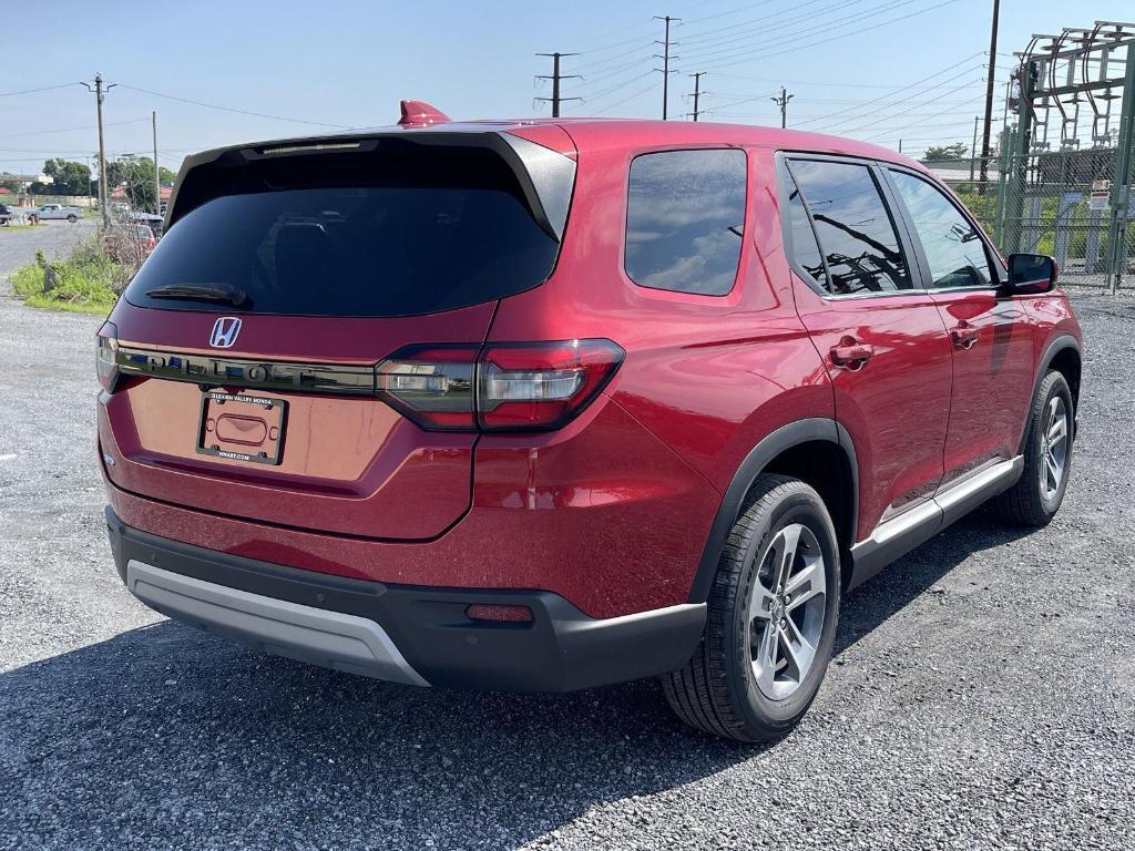 new 2025 Honda Pilot car, priced at $46,050