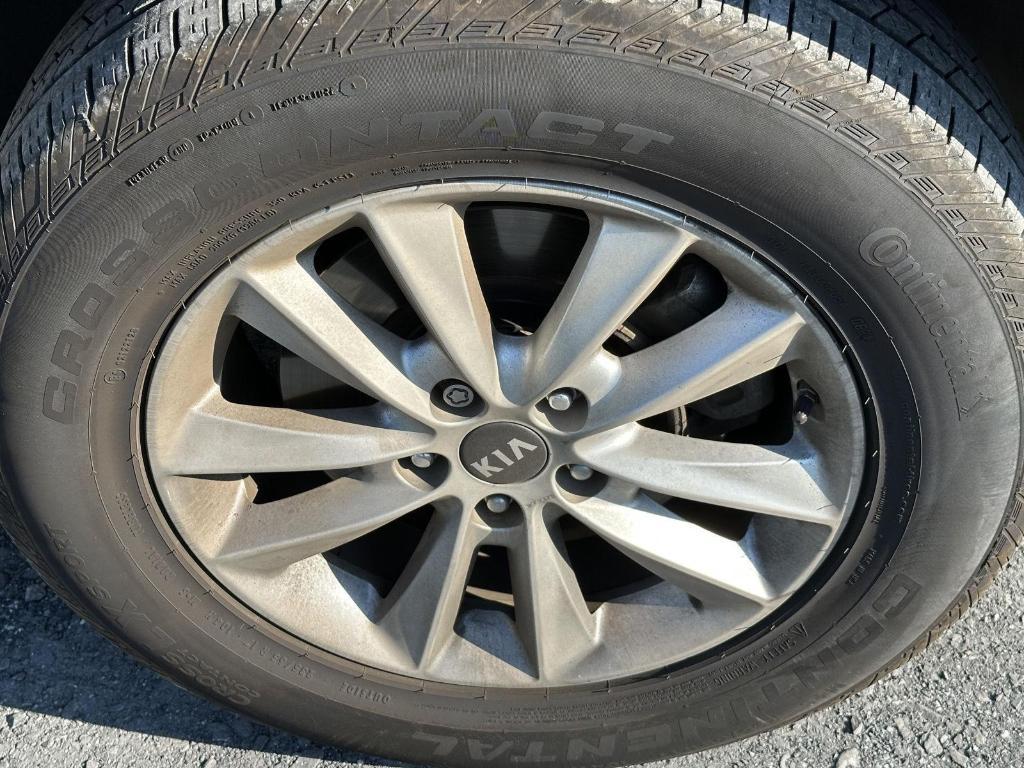 used 2019 Kia Sorento car, priced at $13,785