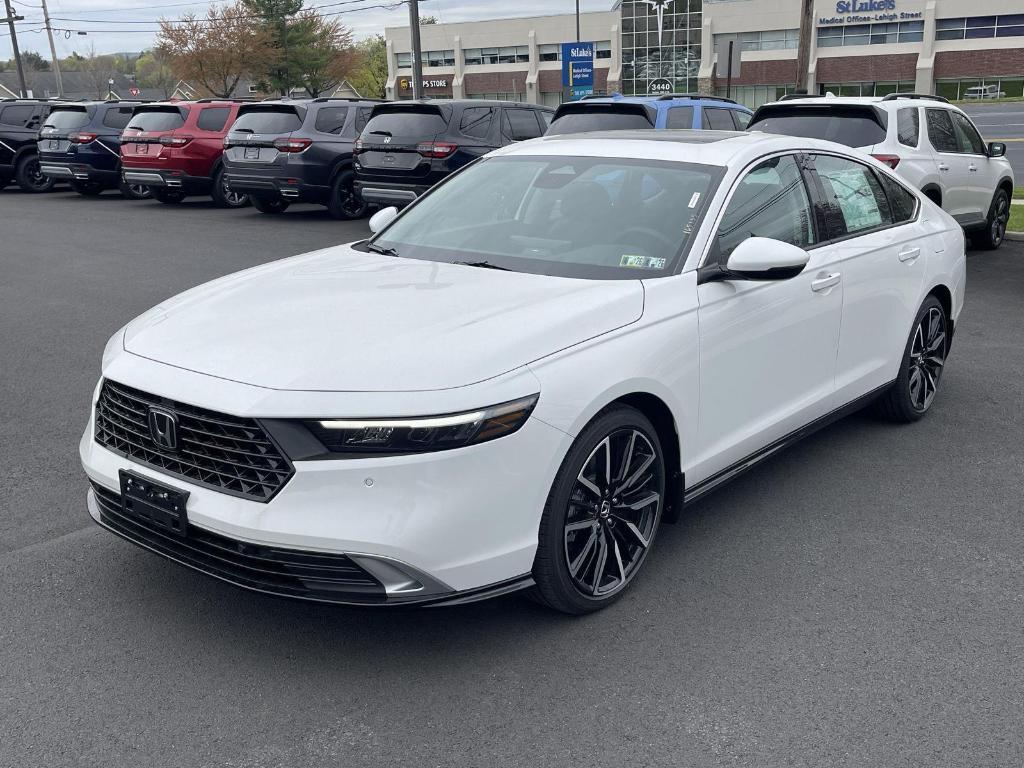new 2025 Honda Accord Hybrid car, priced at $38,147