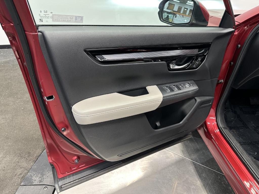 used 2023 Honda CR-V car, priced at $32,495